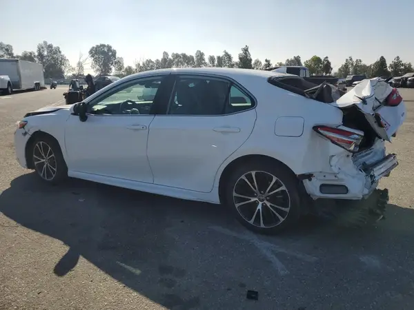 4T1B11HK4KU844793 2019 TOYOTA CAMRY - Image 2