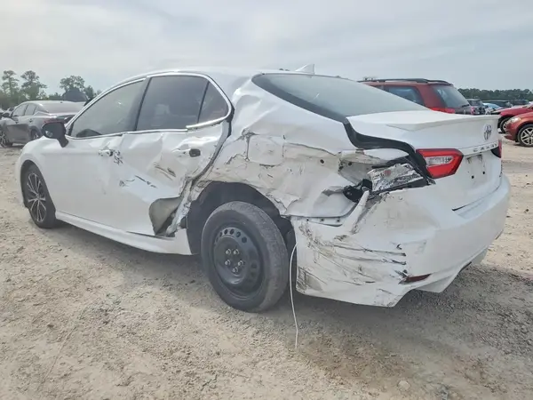 4T1B11HK4KU847080 2019 TOYOTA CAMRY - Image 2