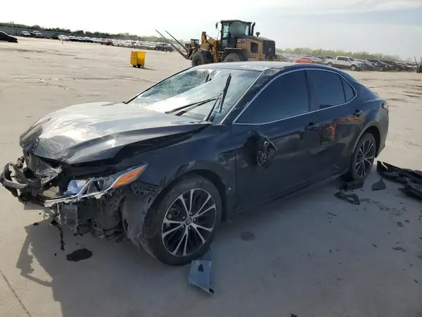 4T1B11HK4KU848777 2019 TOYOTA CAMRY - Image 1