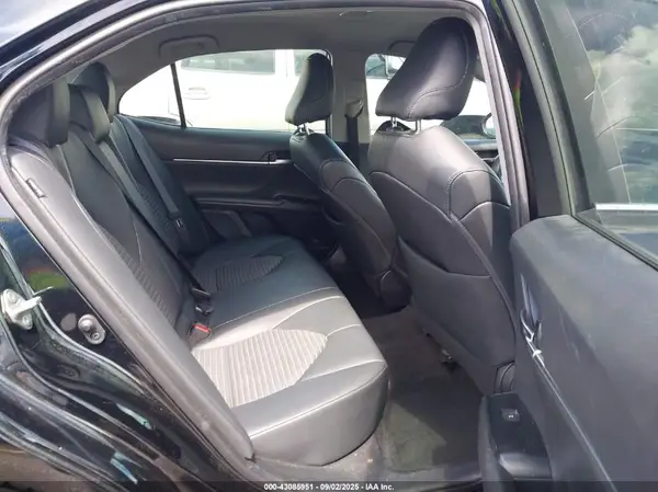 4T1B11HK4KU848939 2019 TOYOTA CAMRY - Image 8
