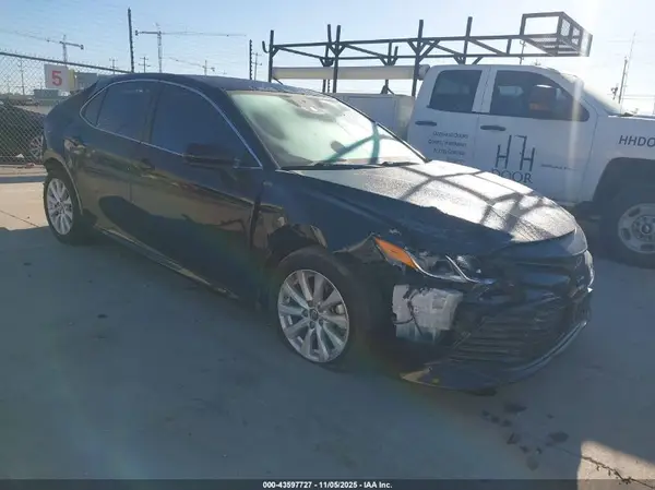4T1B11HK4KU849430 2019 TOYOTA CAMRY - Image 1