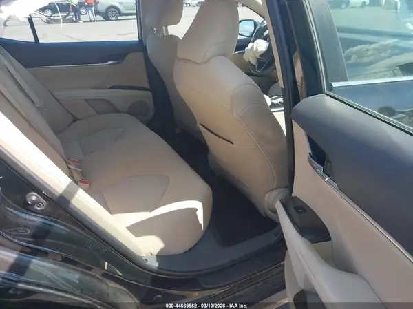 4T1B11HK4KU850920 2019 TOYOTA CAMRY - Image 8