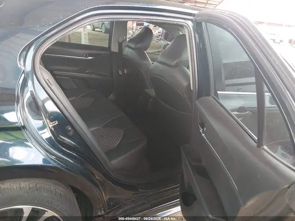 4T1B11HK4KU851064 2019 TOYOTA CAMRY - Image 8