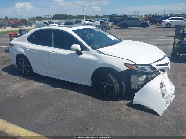 4T1B11HK4KU853266 2019 TOYOTA CAMRY - Image 1
