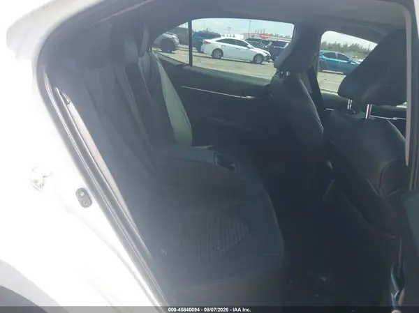 4T1B11HK4KU853266 2019 TOYOTA CAMRY - Image 8