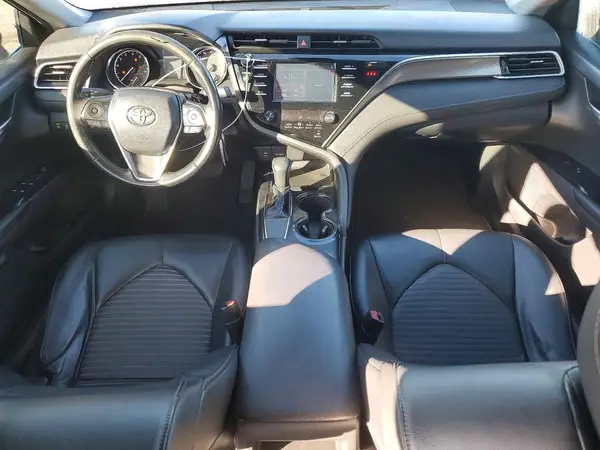 4T1B11HK5JU002589 2018 TOYOTA CAMRY - Image 8