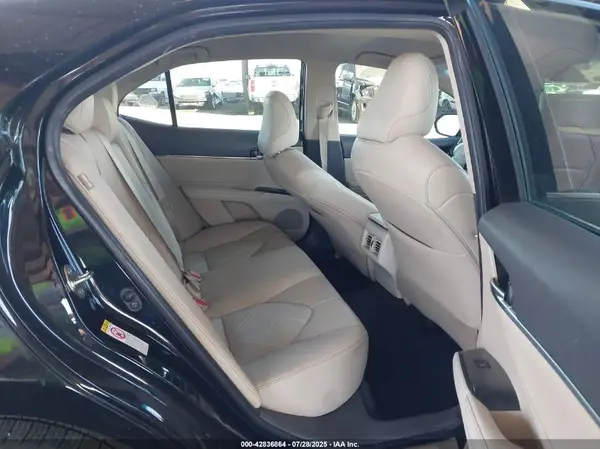 4T1B11HK5JU006593 2018 TOYOTA CAMRY - Image 8