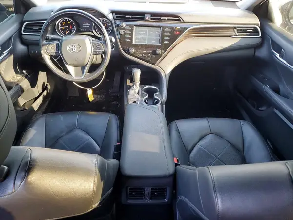 4T1B11HK5JU008070 2018 TOYOTA CAMRY - Image 8