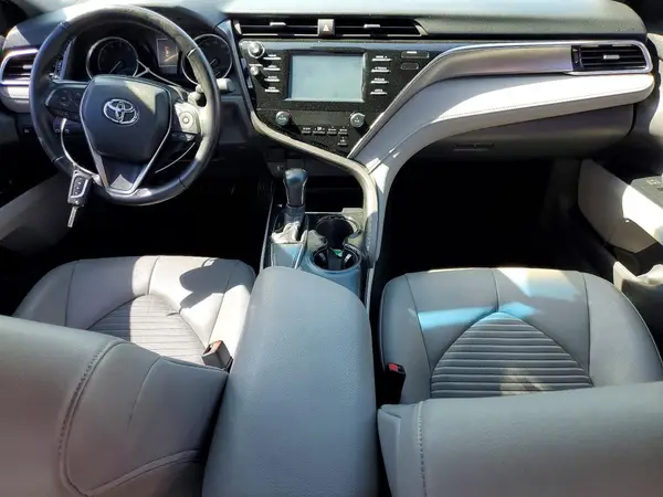 4T1B11HK5JU023698 2018 TOYOTA CAMRY - Image 8
