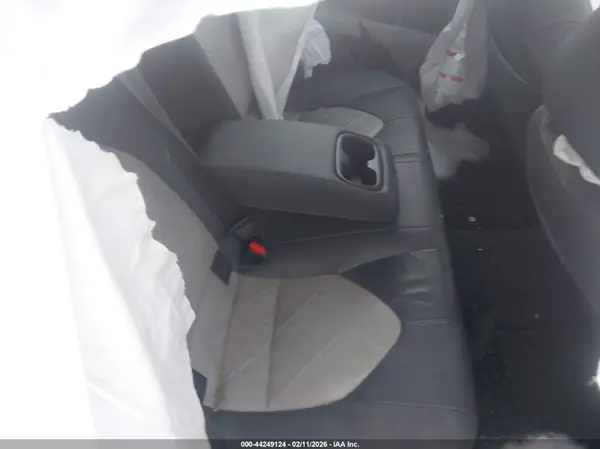 4T1B11HK5JU028903 2018 TOYOTA CAMRY - Image 8