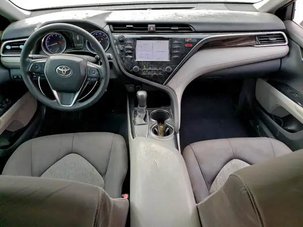 4T1B11HK5JU030473 2018 TOYOTA CAMRY - Image 8