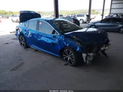 4T1B11HK5JU037293 2018 TOYOTA CAMRY