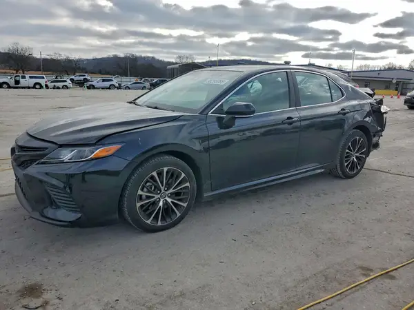 4T1B11HK5JU041232 2018 TOYOTA CAMRY - Image 1