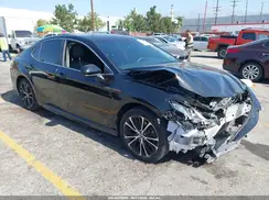 4T1B11HK5JU041781 2018 TOYOTA CAMRY