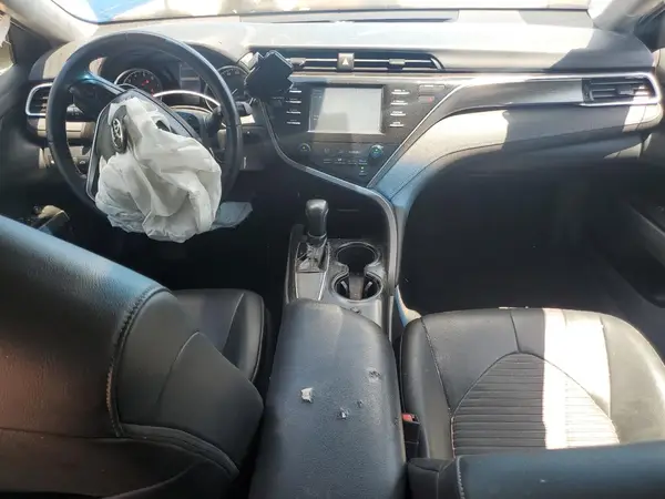 4T1B11HK5JU043319 2018 TOYOTA CAMRY - Image 8