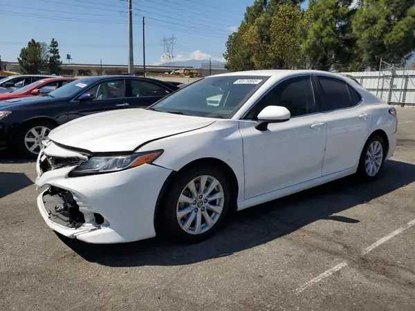 4T1B11HK5JU053462 2018 TOYOTA CAMRY - Image 1