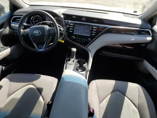 4T1B11HK5JU053462 2018 TOYOTA CAMRY - Image 8