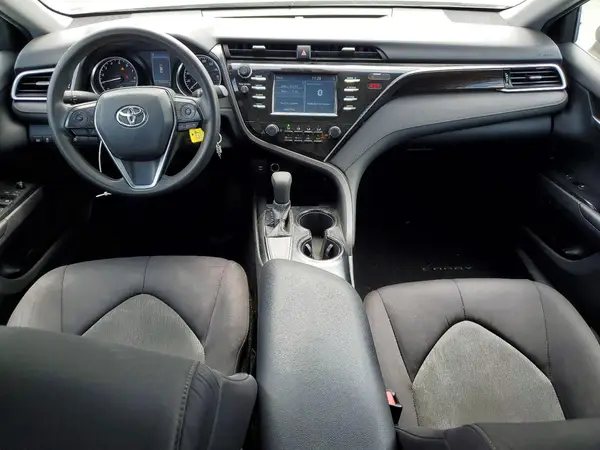 4T1B11HK5JU054305 2018 TOYOTA CAMRY - Image 8