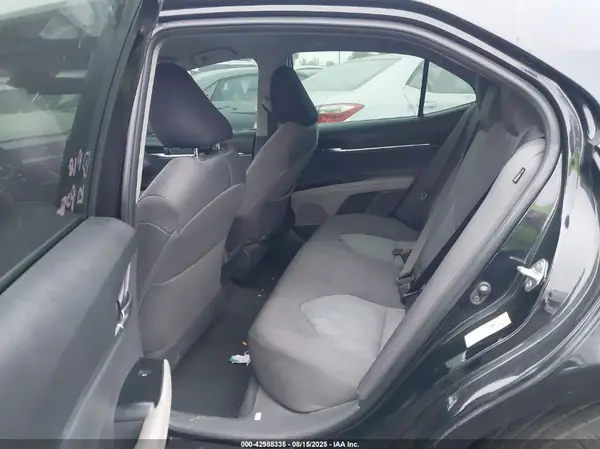 4T1B11HK5JU054398 2018 TOYOTA CAMRY - Image 8