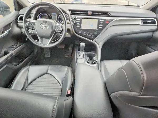 4T1B11HK5JU061366 2018 TOYOTA CAMRY - Image 8