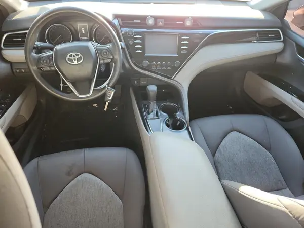 4T1B11HK5JU065790 2018 TOYOTA CAMRY - Image 8