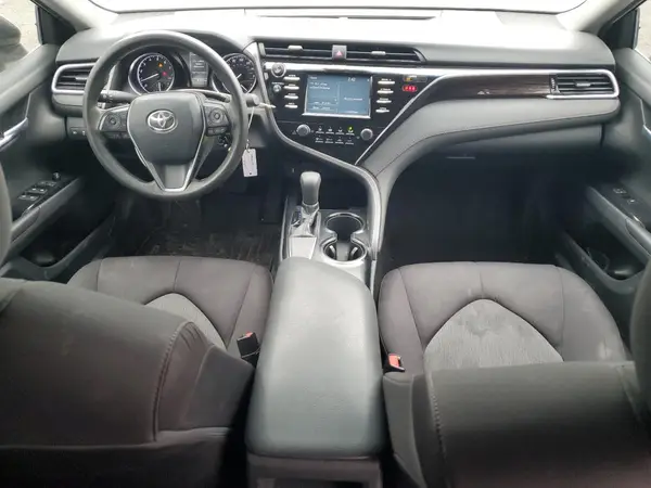 4T1B11HK5JU070598 2018 TOYOTA CAMRY - Image 8