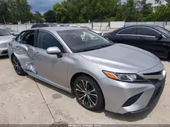 4T1B11HK5JU071315 2018 TOYOTA CAMRY