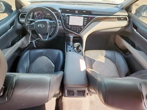 4T1B11HK5JU073730 2018 TOYOTA CAMRY - Image 8