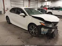 4T1B11HK5JU078121 2018 TOYOTA CAMRY