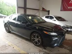 4T1B11HK5JU080211 2018 TOYOTA CAMRY