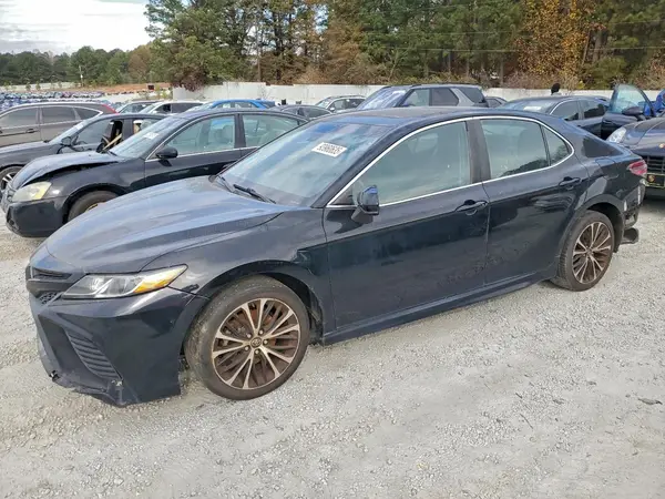 4T1B11HK5JU082492 2018 TOYOTA CAMRY - Image 1
