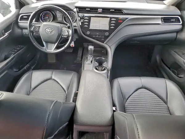 4T1B11HK5JU082492 2018 TOYOTA CAMRY - Image 8