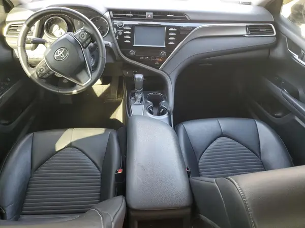 4T1B11HK5JU083691 2018 TOYOTA CAMRY - Image 8