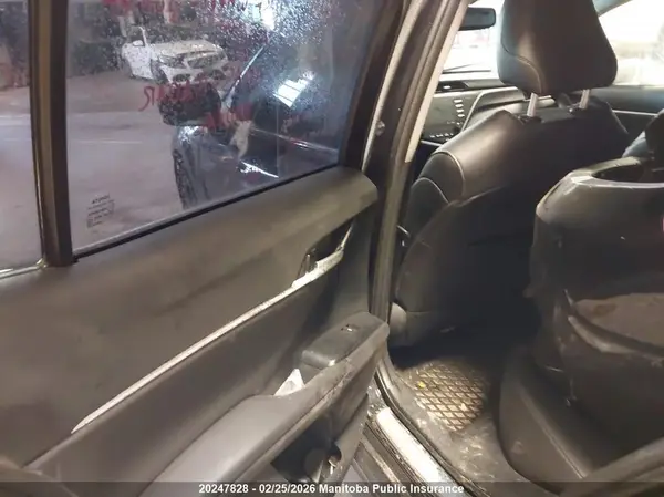 4T1B11HK5JU084999 2018 TOYOTA CAMRY - Image 8