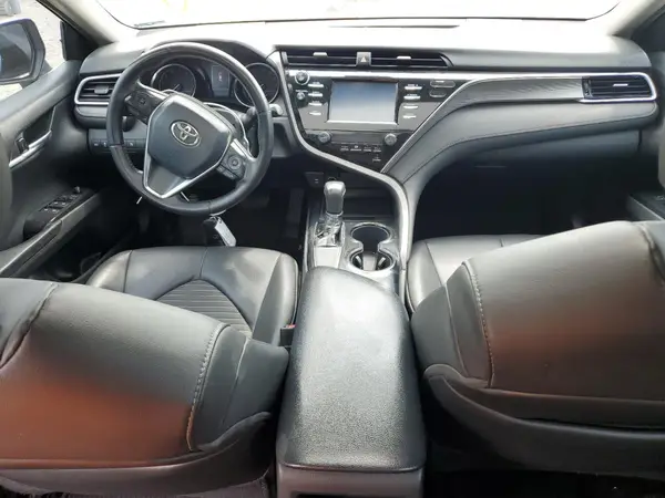 4T1B11HK5JU086493 2018 TOYOTA CAMRY - Image 8