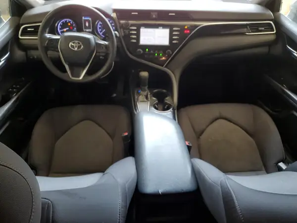 4T1B11HK5JU087918 2018 TOYOTA CAMRY - Image 8