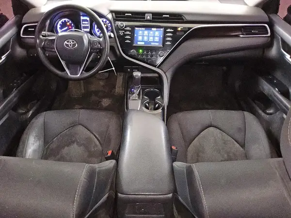4T1B11HK5JU090351 2018 TOYOTA CAMRY - Image 8