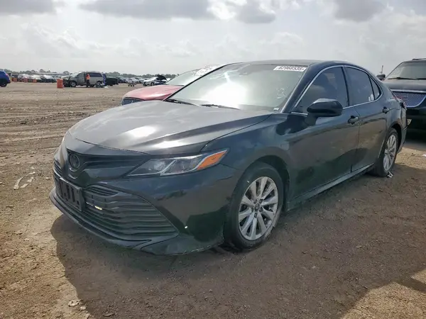 4T1B11HK5JU091595 2018 TOYOTA CAMRY - Image 1