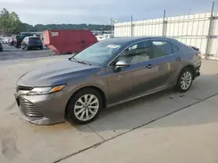 4T1B11HK5JU094870 2018 TOYOTA CAMRY