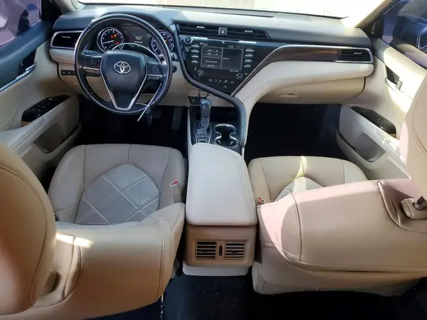 4T1B11HK5JU095923 2018 TOYOTA CAMRY - Image 8