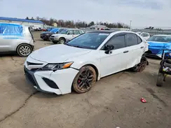 4T1B11HK5JU098806 2018 TOYOTA CAMRY