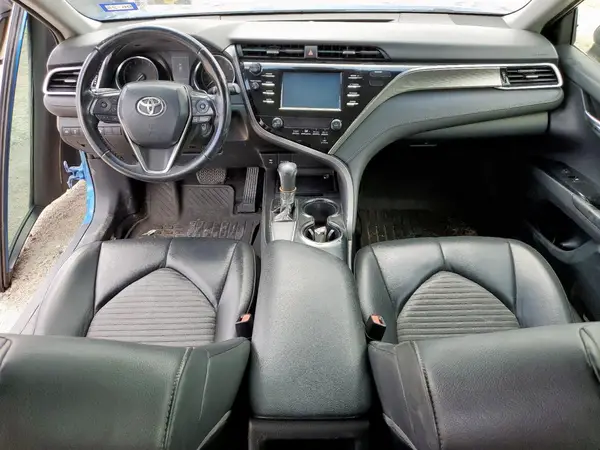 4T1B11HK5JU100232 2018 TOYOTA CAMRY - Image 8