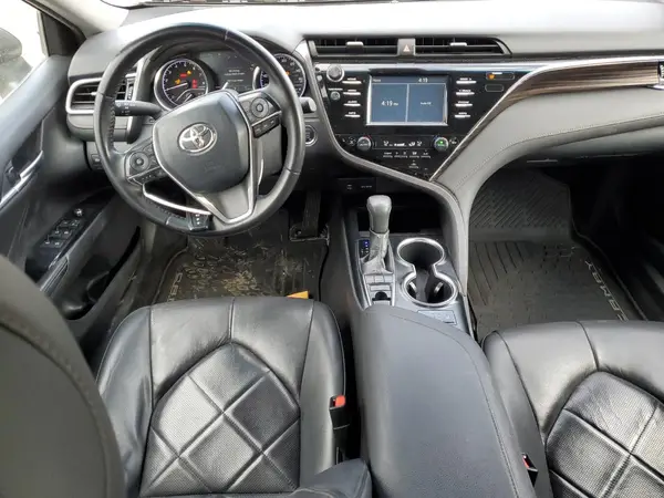 4T1B11HK5JU100568 2018 TOYOTA CAMRY - Image 8