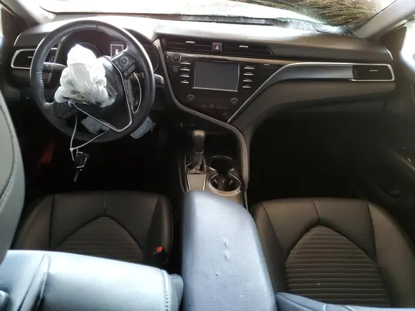 4T1B11HK5JU103602 2018 TOYOTA CAMRY - Image 8