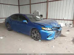 4T1B11HK5JU104037 2018 TOYOTA CAMRY