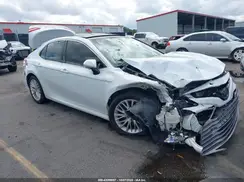 4T1B11HK5JU110338 2018 TOYOTA CAMRY