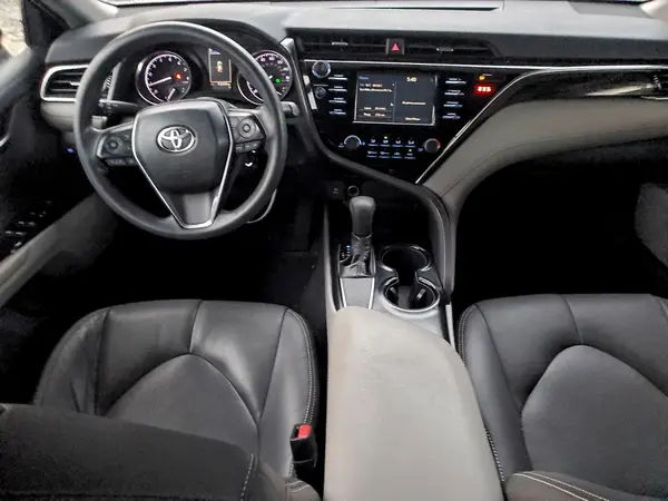 4T1B11HK5JU113160 2018 TOYOTA CAMRY - Image 8