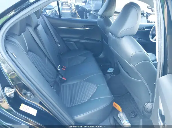 4T1B11HK5JU113319 2018 TOYOTA CAMRY - Image 8