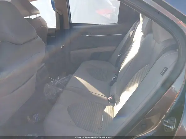 4T1B11HK5JU114289 2018 TOYOTA CAMRY - Image 8