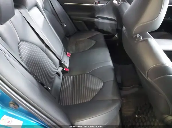 4T1B11HK5JU115975 2018 TOYOTA CAMRY - Image 8